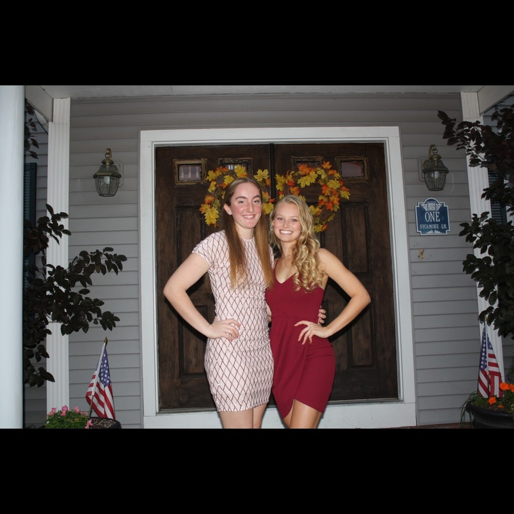 burgundy semi formal dress - Picture 4 of 5